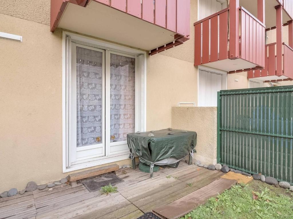 Appartement Esquièze-Sère, 1 pièce, 4 personnes - FR-1-402-81