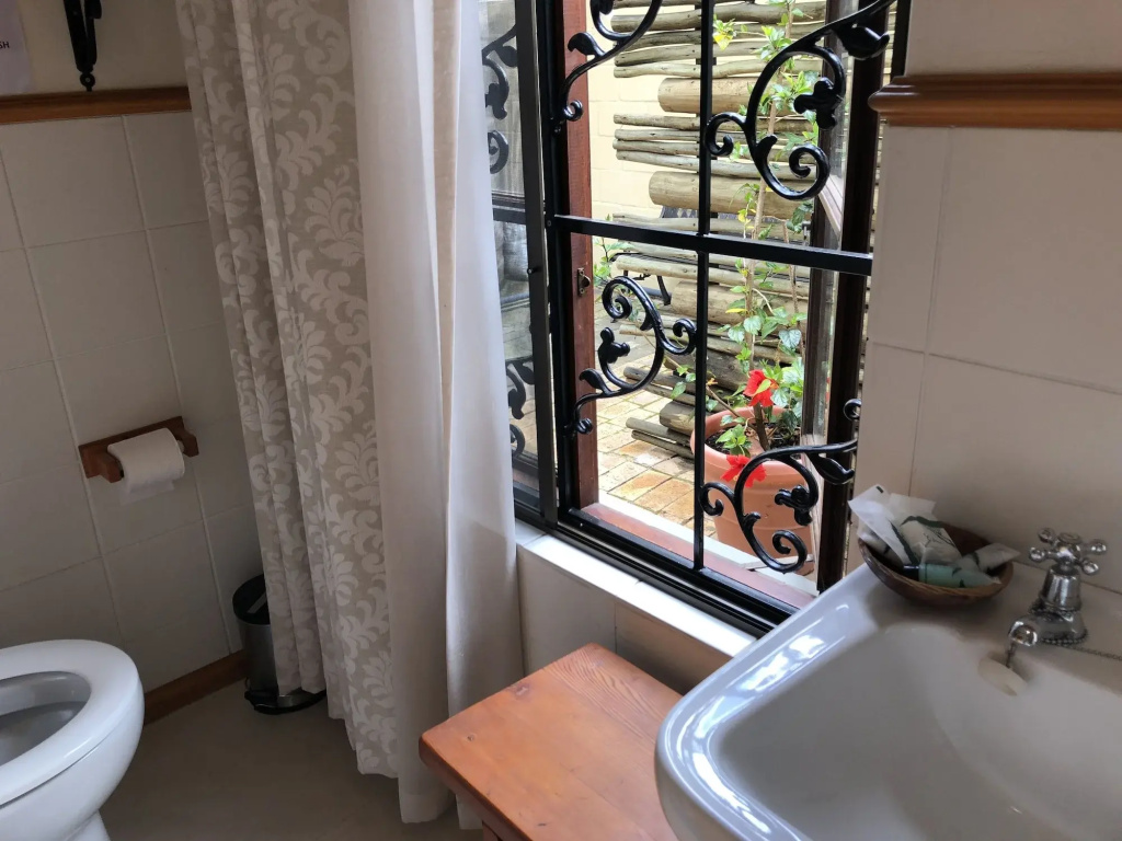 10 Alexander B&B