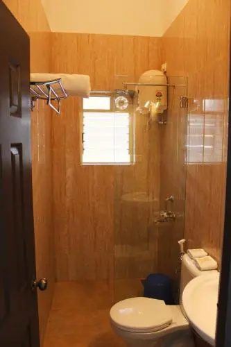 Comfy gateway in Vagator with pool F-106