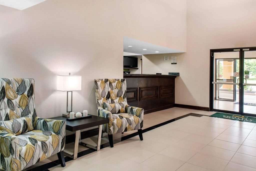 Quality Inn & Suites Anderson I-69