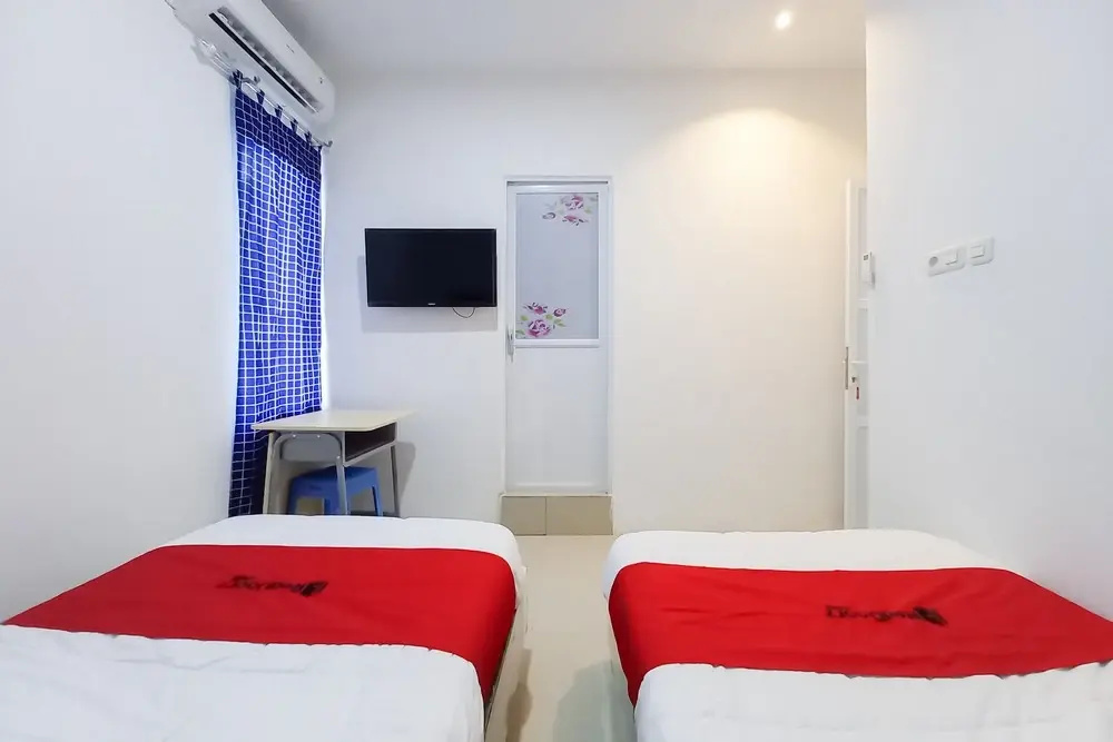 RedDoorz Syariah at Sungai Pinang Muara Bungo