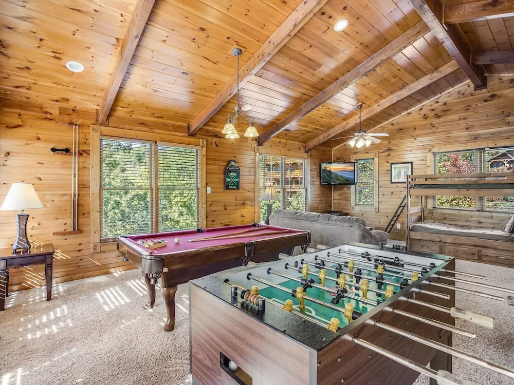 Gatlinburg Majesty by Jackson Mountain Homes