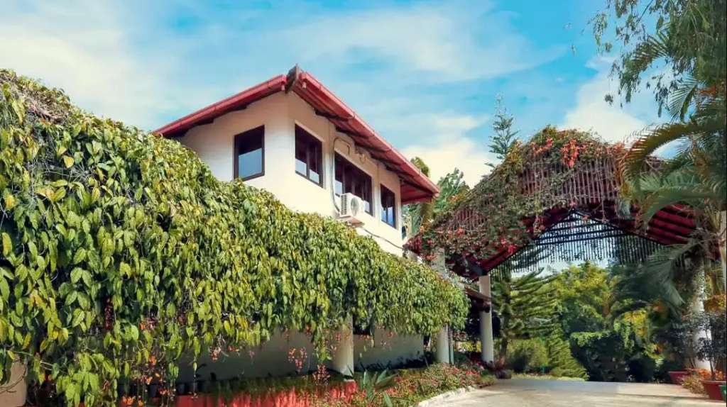 Kadkani River Resort Coorg
