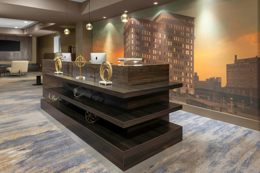 Courtyard by Marriott Dallas Downtown/Reunion District