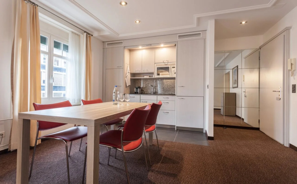 EMA House Serviced Apartments Superior Unterstrass