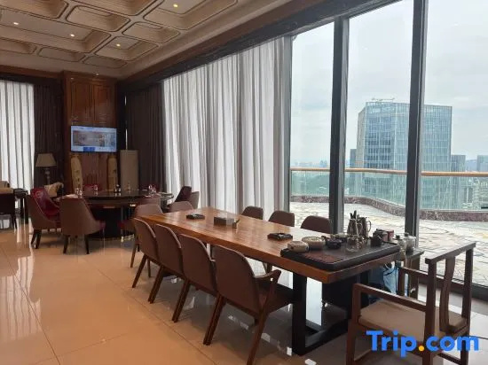 Phoenix Tree Hotel (Zhuhai Hengqin Port)