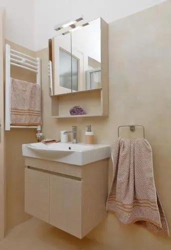 Oro's Stylish Kolonaki Flats Next to Metro & Museums