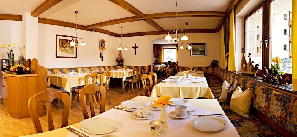 Apart Hotel Garni Strasser