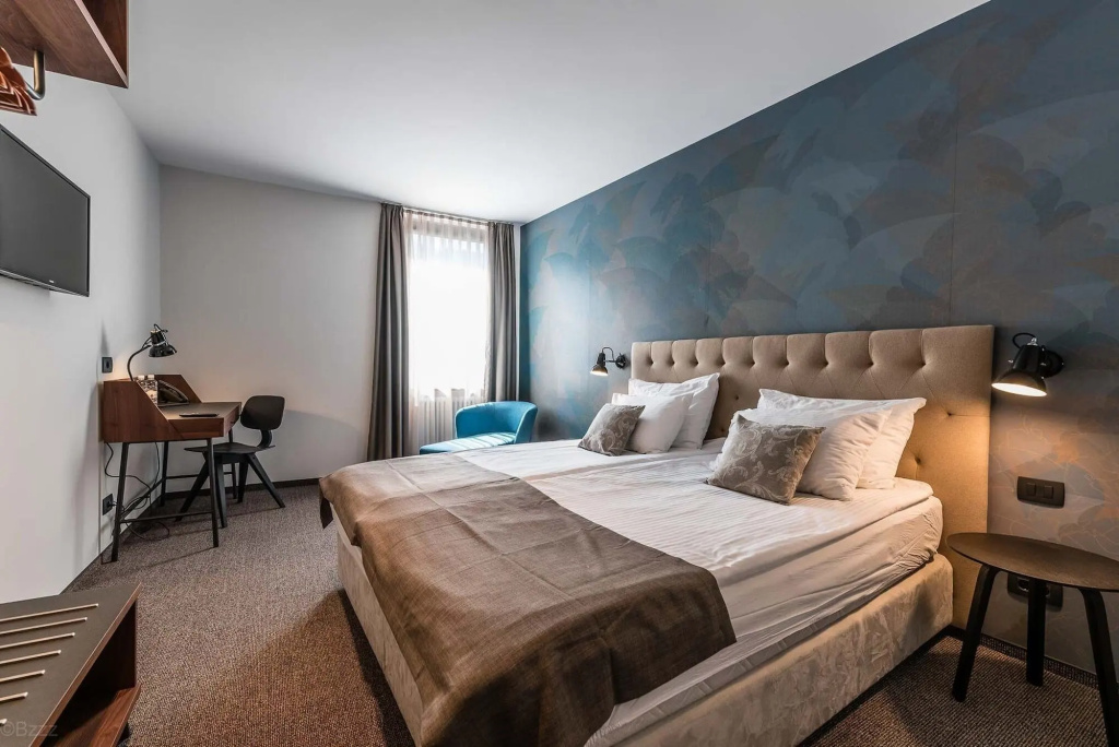 Hotel Mrak