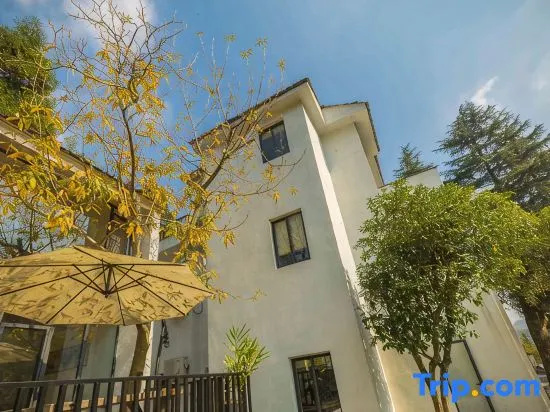Mo Ge Homestay Hotel