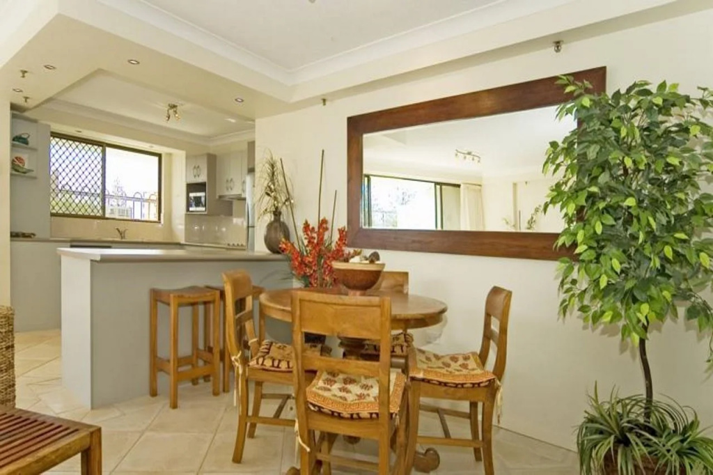 Gemini Court Holiday Apartments