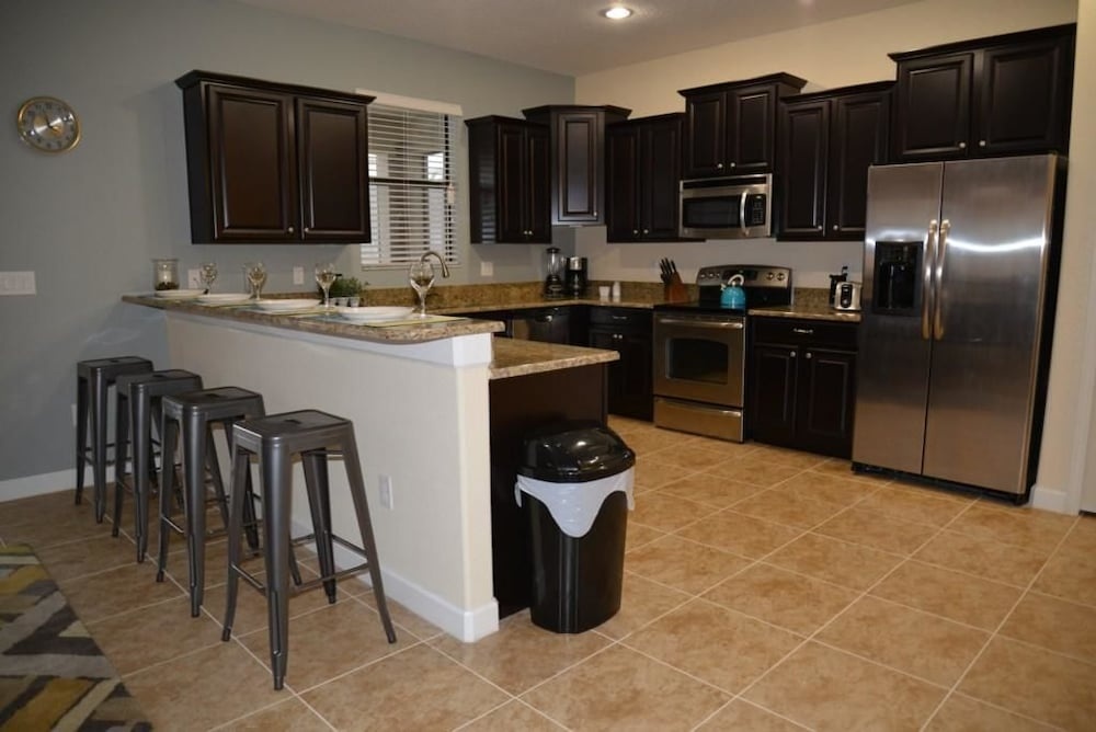1443 Champions House 6 Bedroom by Florida Star