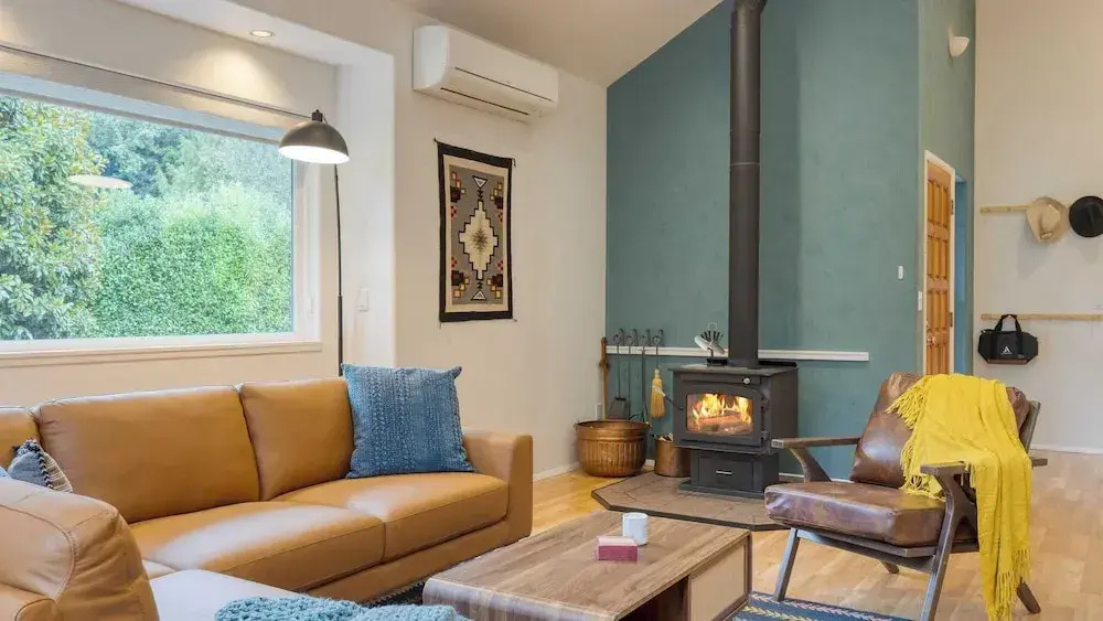 Stylish Forest Getaway on Whidbey Island Near Beaches, Wineries & Trails Cedarview Retreat by Avantstay