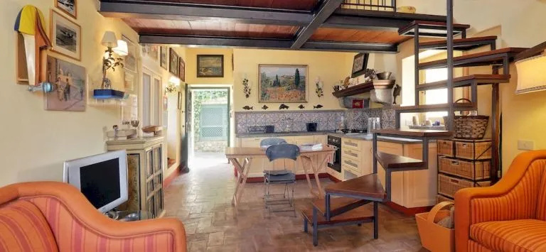 Ercole Gardens - My Extra Home