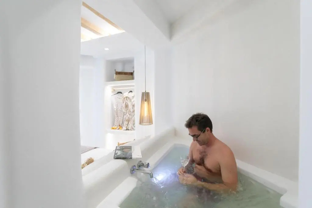Majestique of Naxos luxury suites