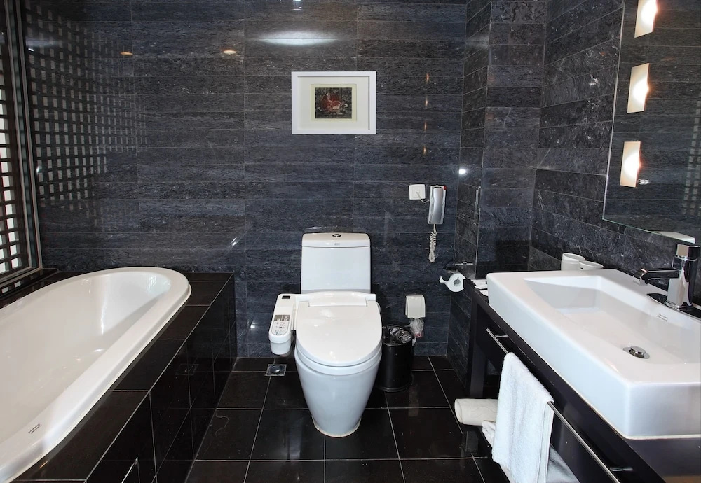 In-Zone Hotel & Apartment Tianjin