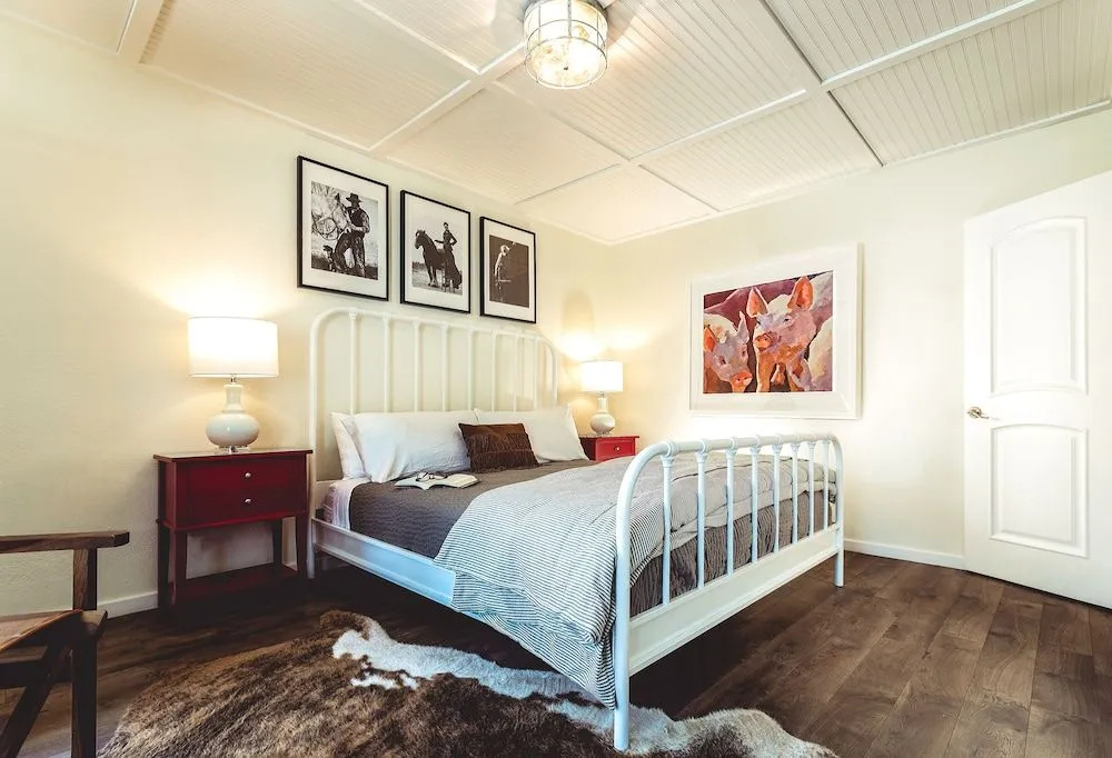 Stables Inn