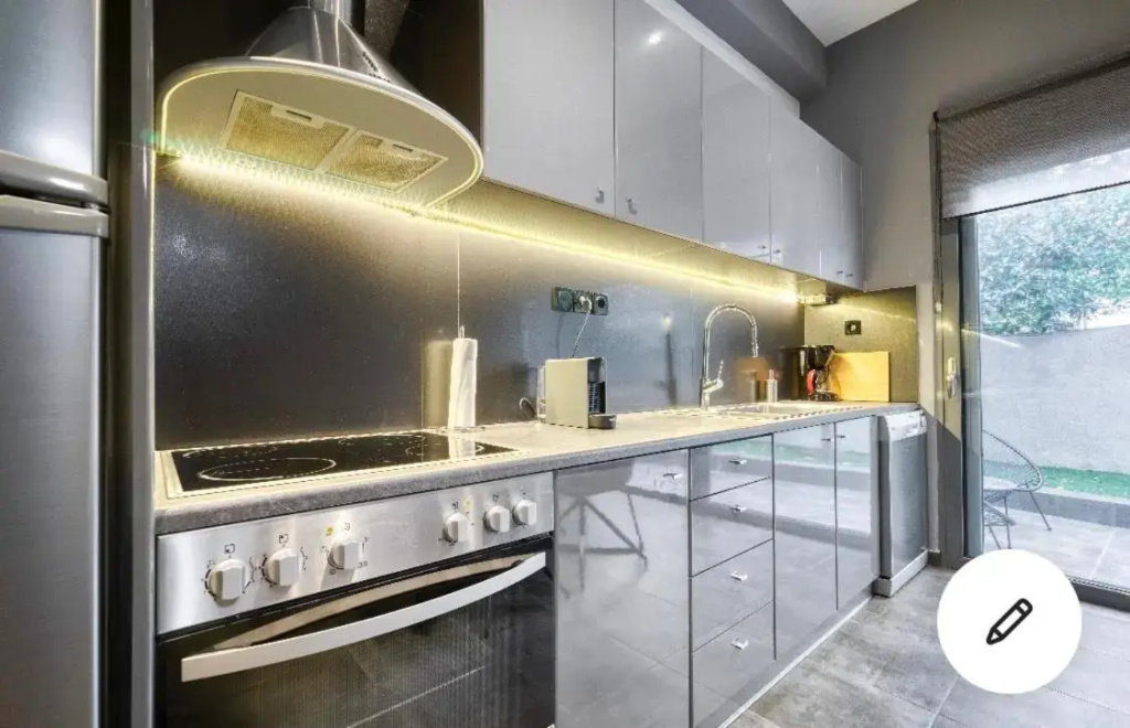 L apartment