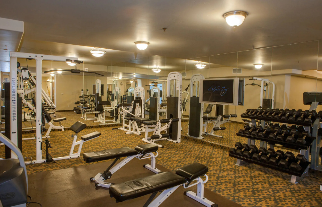 Dolphin Bay Resort & Spa
