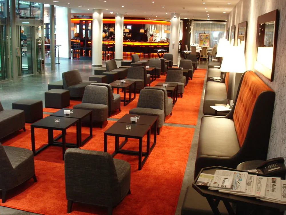 Seedamm Plaza