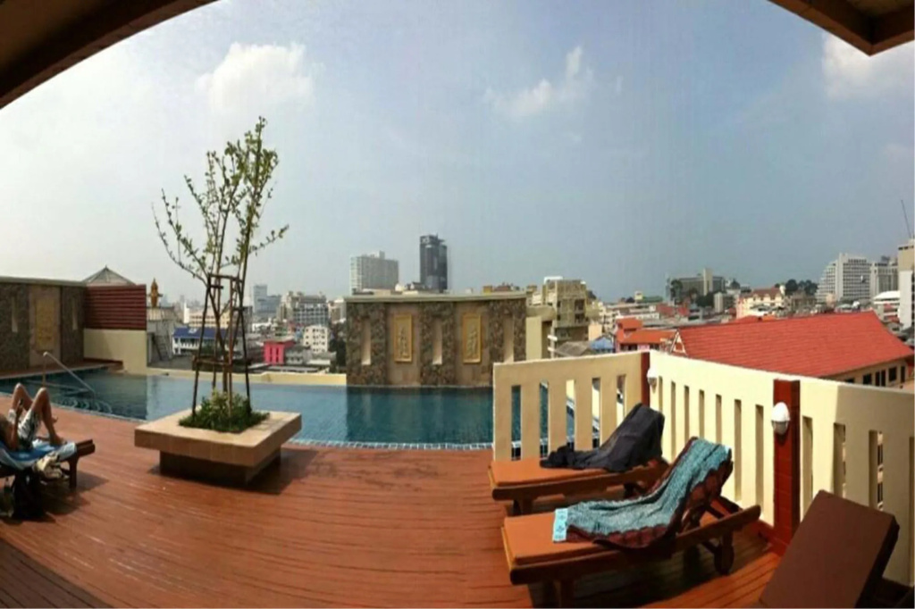 D Xpress Apartment