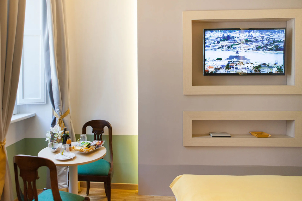 Grand Master Suites