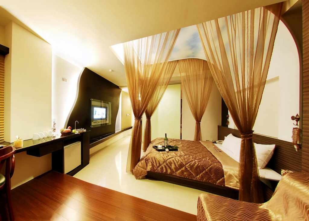 Harbor Elite Hotel