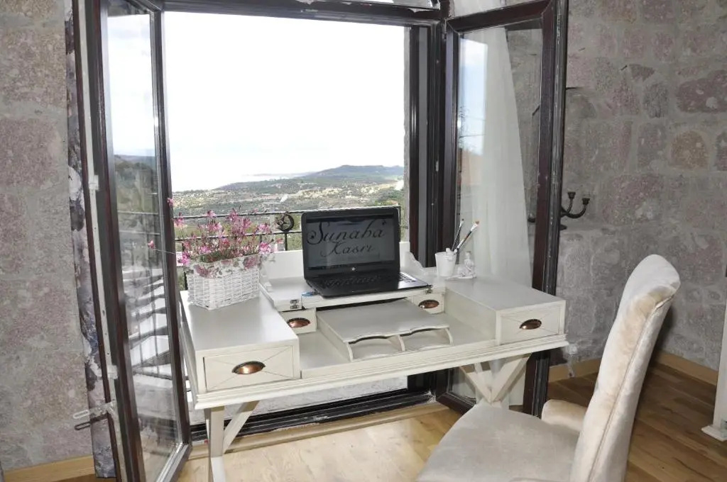 Assos Sunaba Kasri Hotel