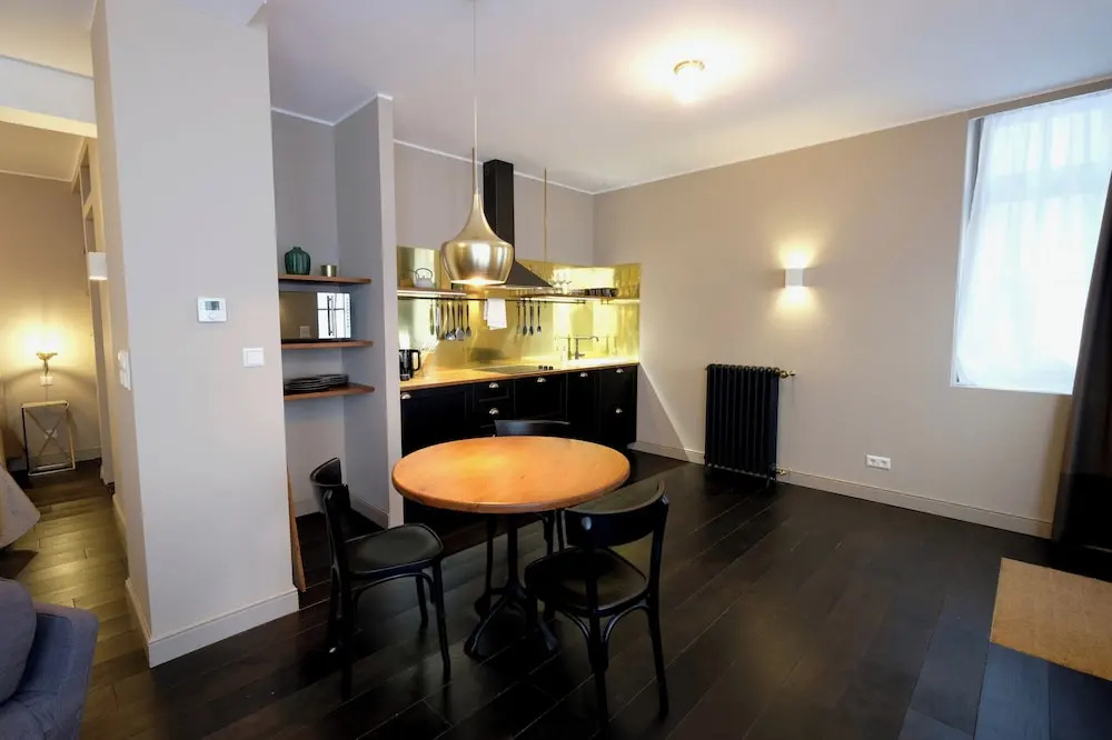 Boutique Charme Apartments 5