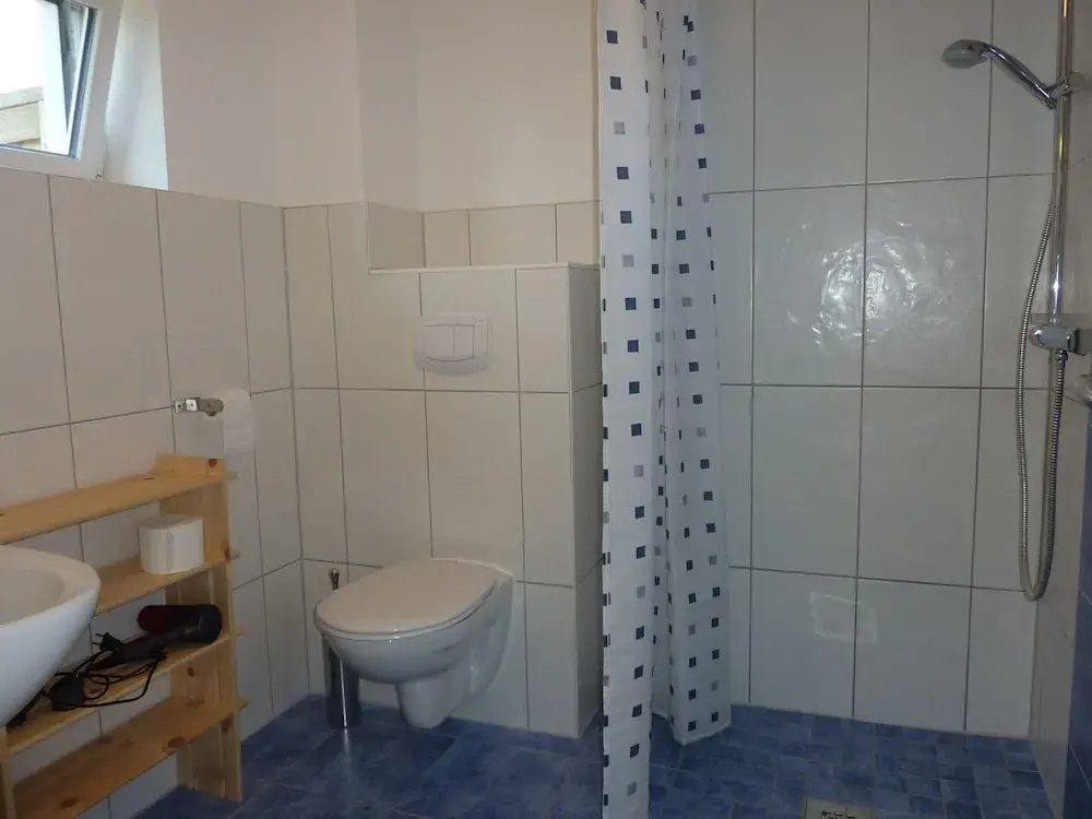 Modernly Furnished Holiday Home Near the Beach