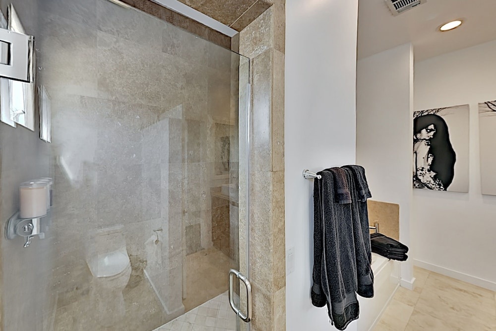 Luxe Bankers Hill Dream: Walk to Downtown & Balboa townhouse