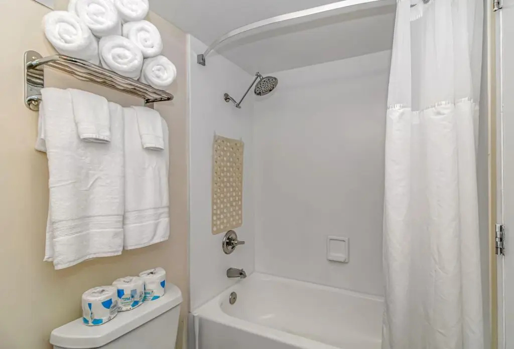 Ocean View Double Suite Great Views Landmark 1119