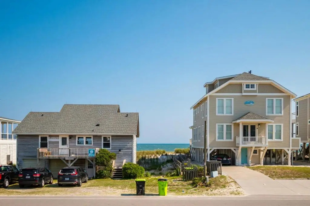 Sawyers Shore Shack by Oak Island Accommodations