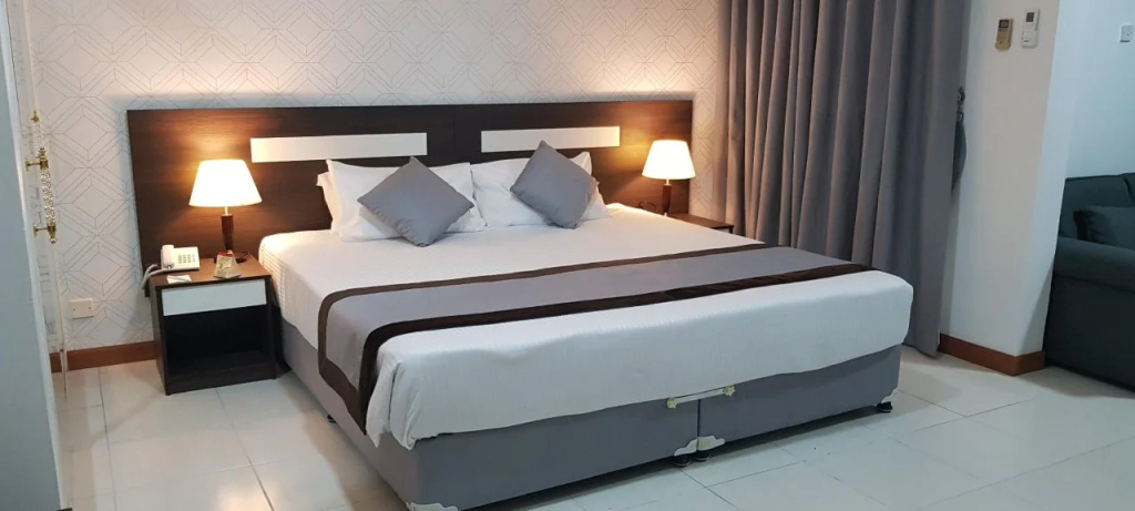 Nova Park Hotel