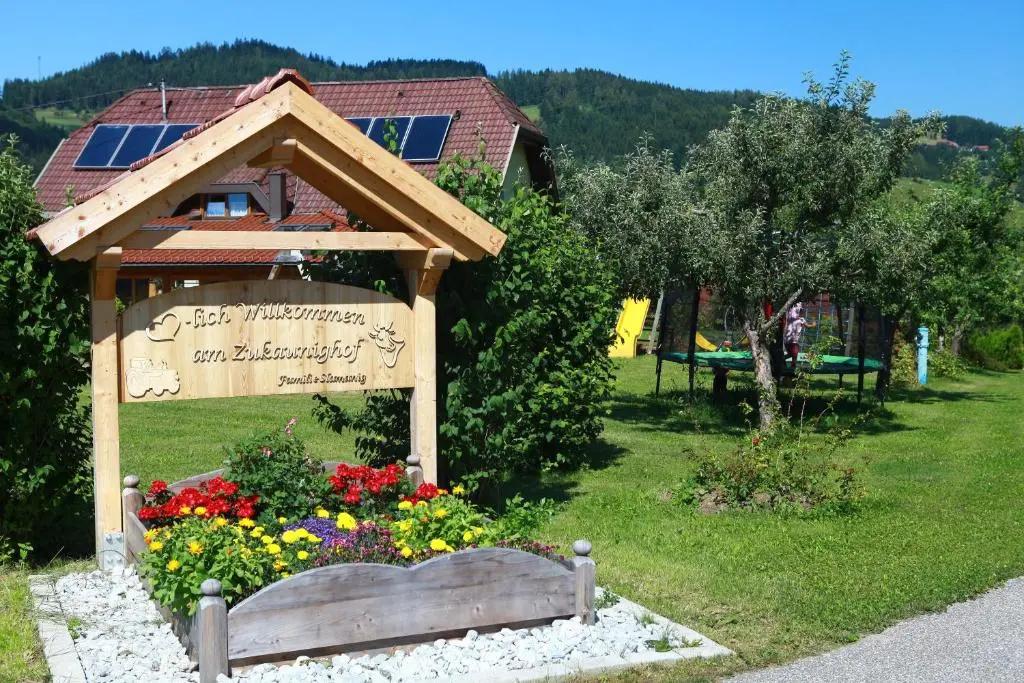 Zukaunighof