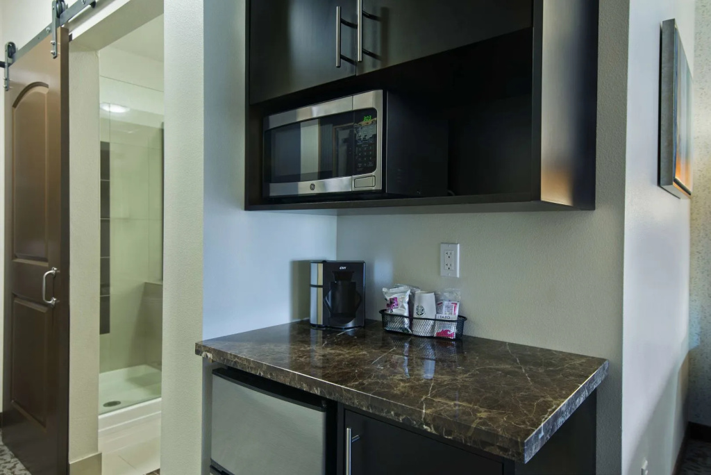 Oxford Suites Sonoma - Rohnert Park