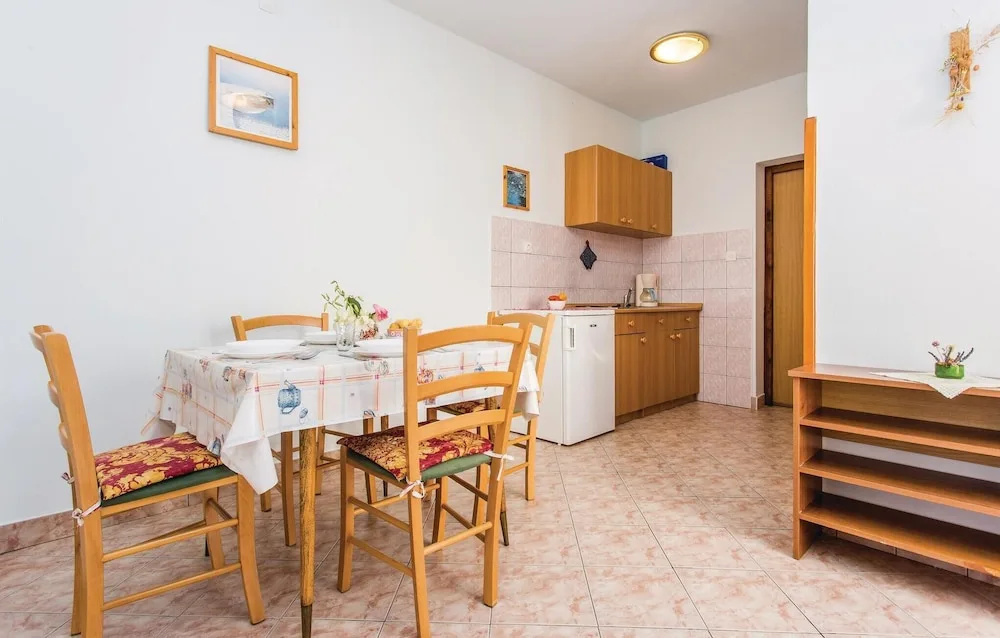 Beautiful Home in Kornic With Wifi and 2 Bedrooms