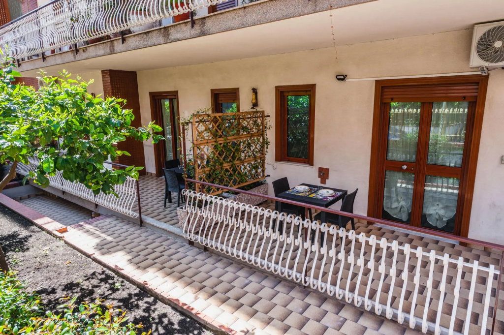 Lemon Tree Apartments by Wonderful Italy