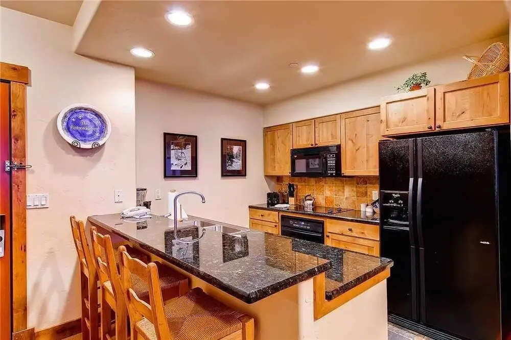 3205 Champagne Lodge, Trappeur's Crossing Apartment 2