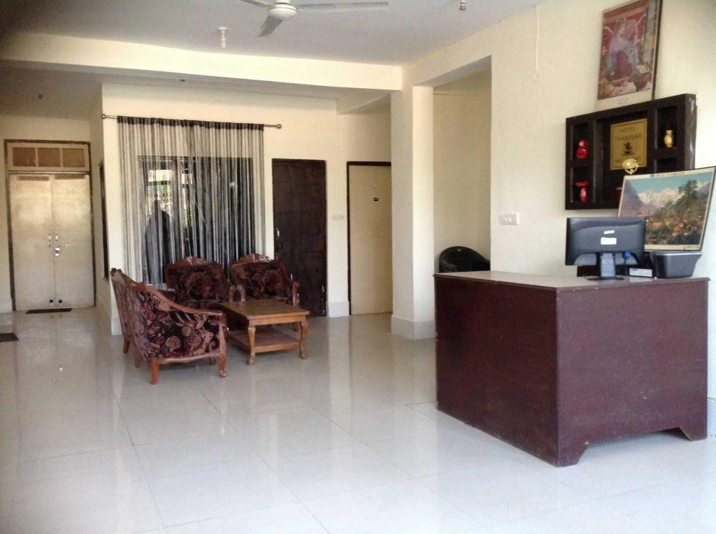 Hotel Thamsar