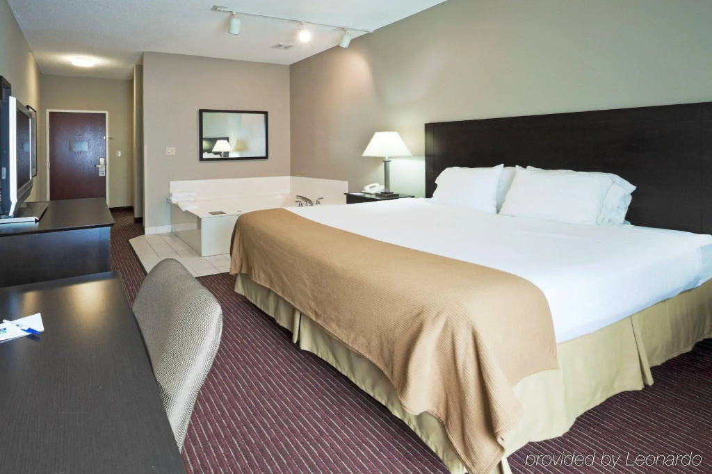 Holiday Inn Express New Haven by IHG