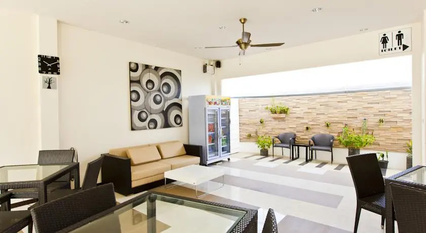 Penthouse Kamala Regent A-501