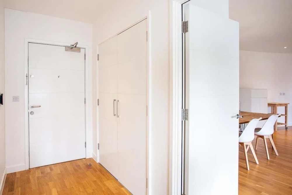 Modern Chiswick Apartment