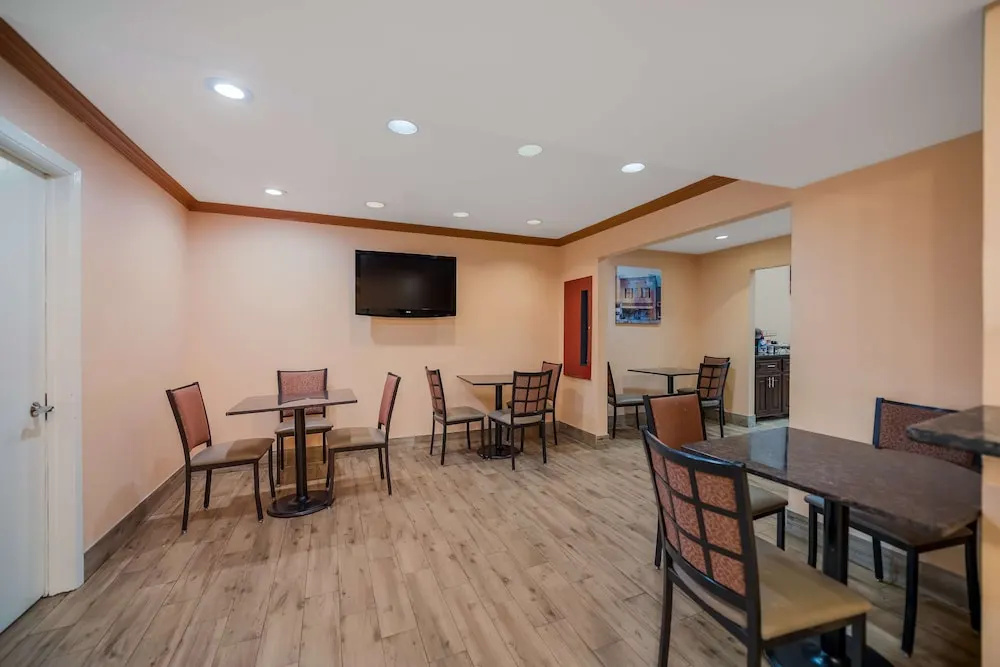 Best Western Mt. Pleasant Inn