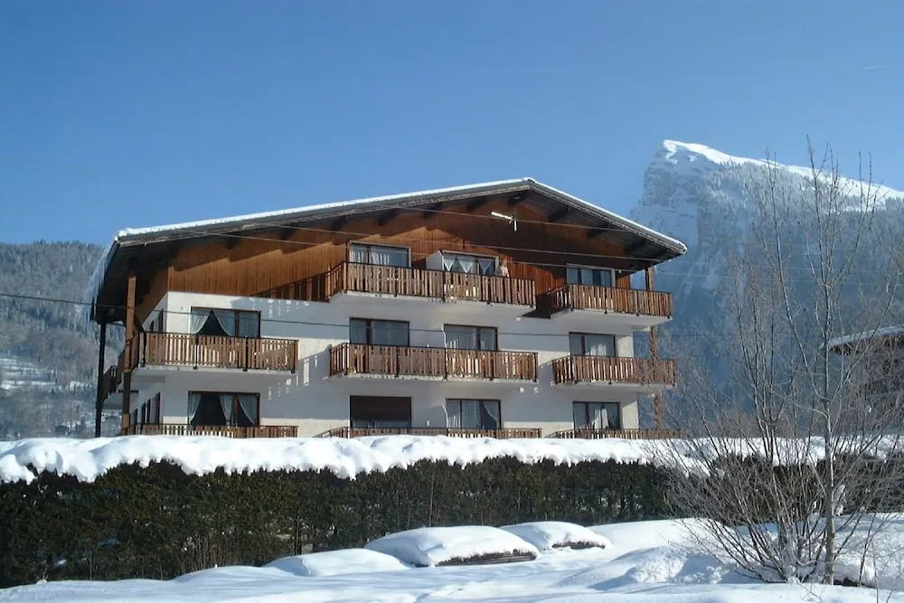 Appartements Giffre et Clesson - DAHU COMPAGNIE