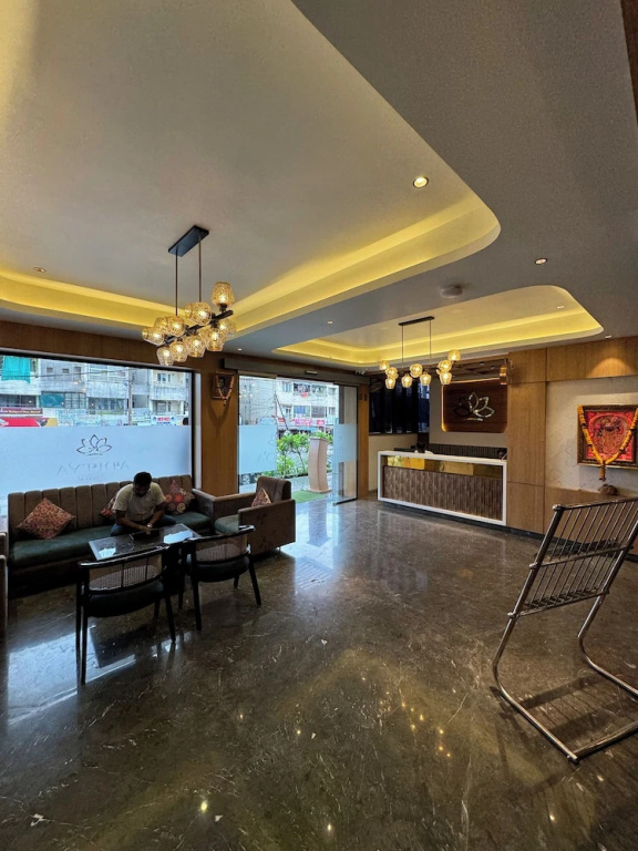 Hotel Aditya Grand - Bhopal