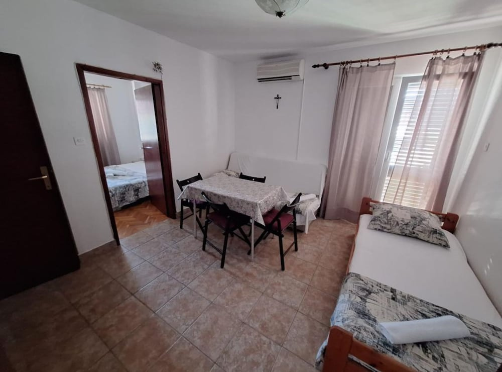 Apartments Villa Šesto