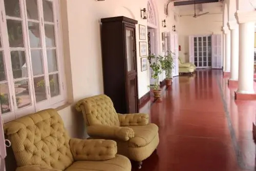 Thengal Manor
