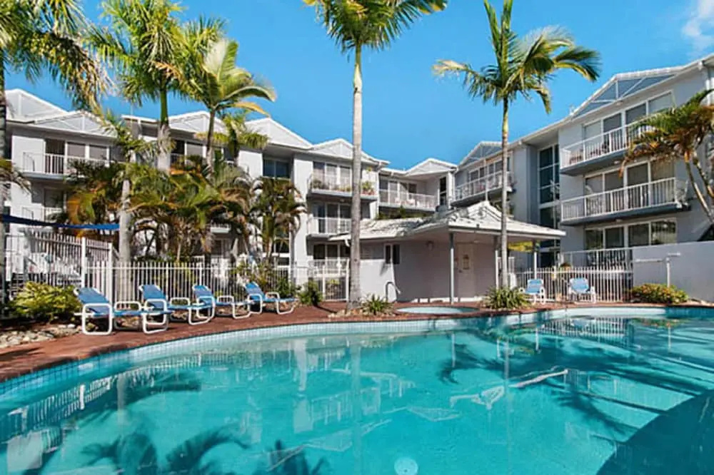 Champelli Palms Apartments