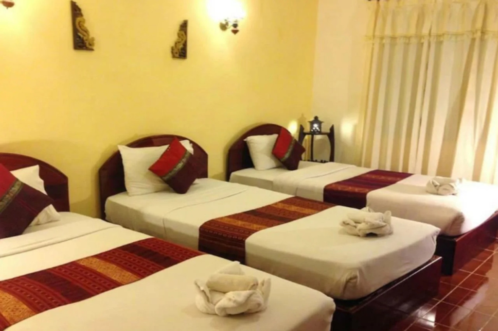 Vangsavath Hotel
